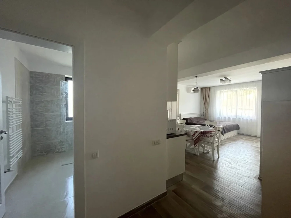Photo - Iarca Inn