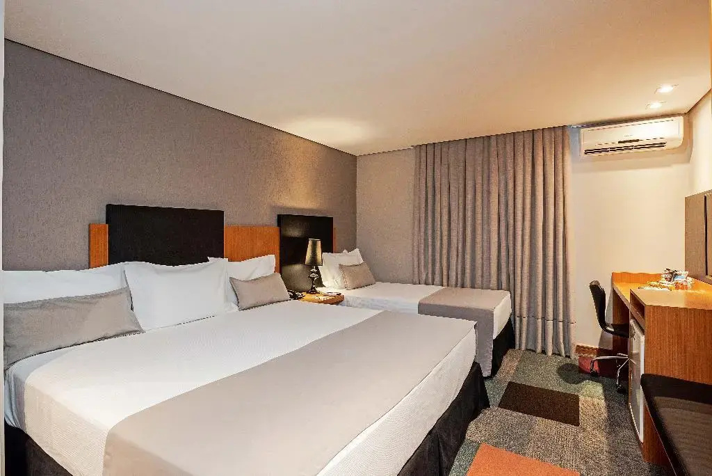 Photo - Slaviero Hotel Curitiba Batel
