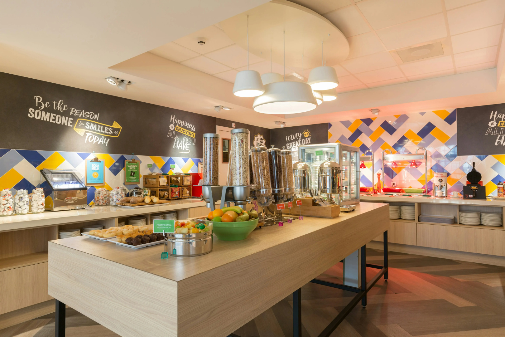 Photo - Hampton by Hilton Antwerp Central Station