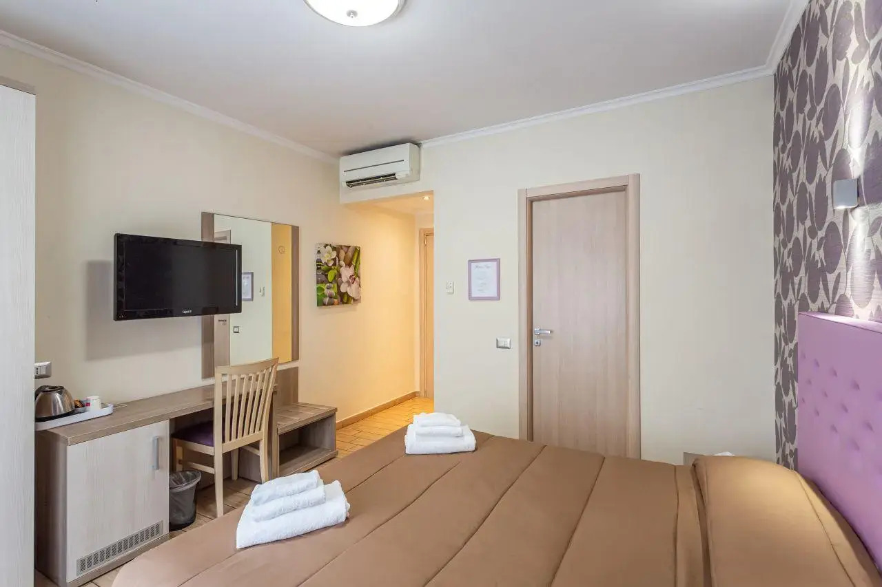 Foto - HOTIDAY Room Collection - Roma Barberini