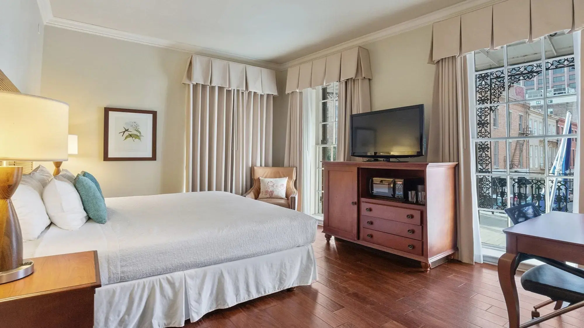 Photo - voco St James Hotel by IHG