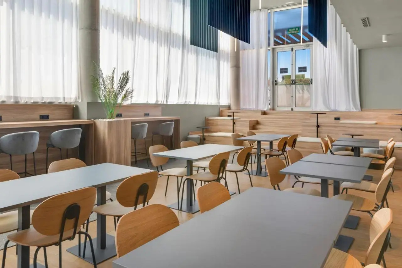 Foto - B&B HOTEL Barcelona Viladecans