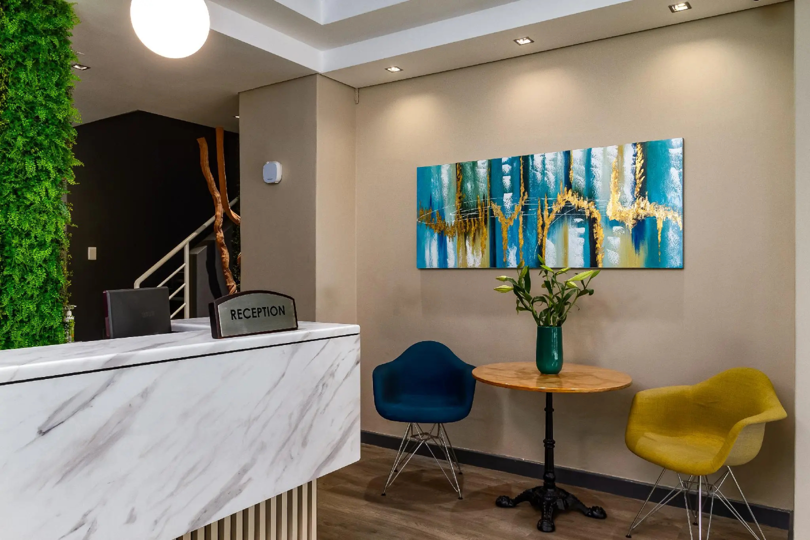 Photo - WINK Aparthotel Foreshore