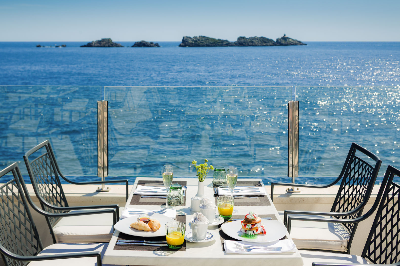 Photo - Royal Princess Hotel