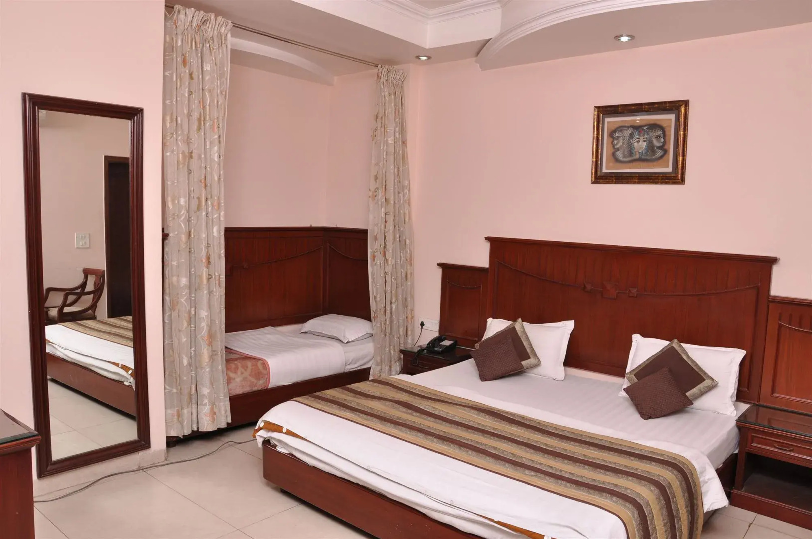 Photo - Hotel Legend International -Just a min walk from New Delhi Railway Station