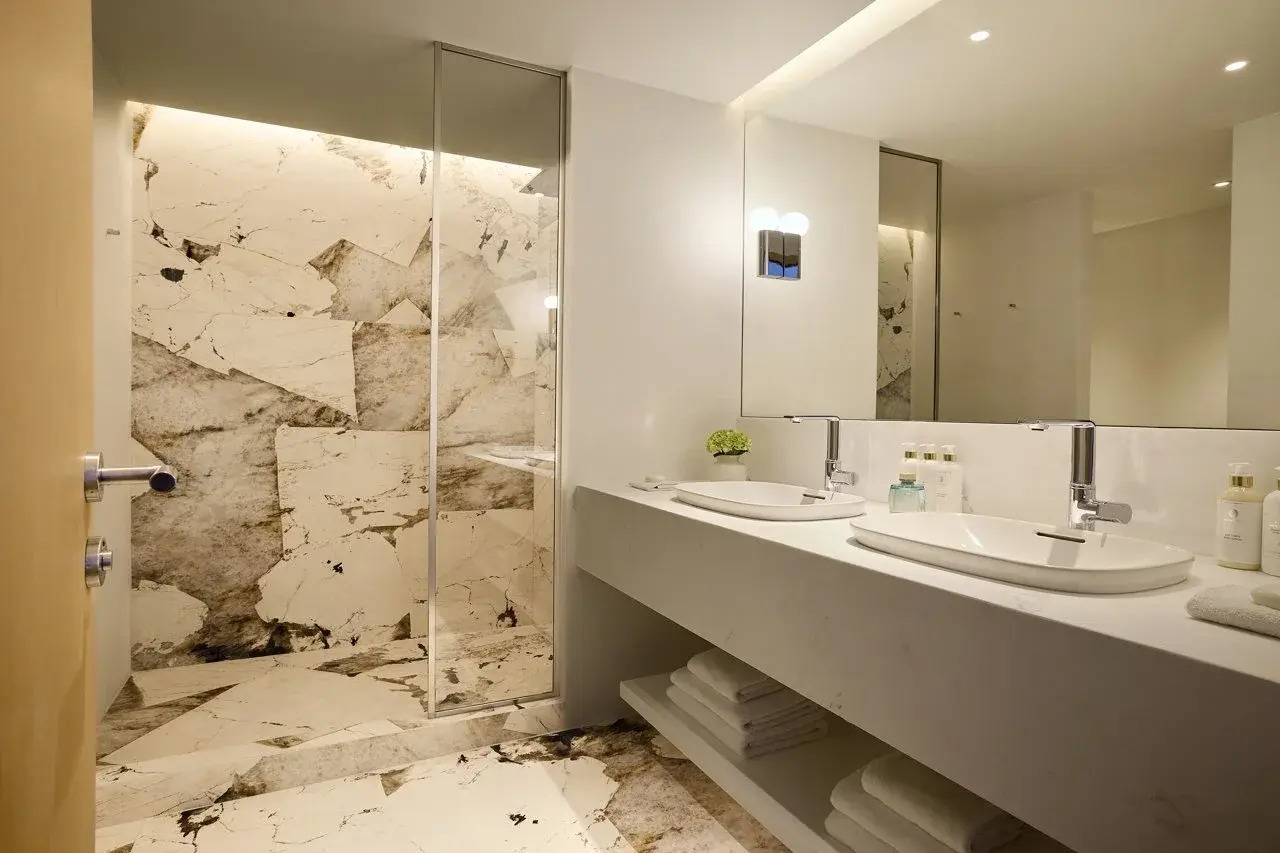 Photo - The Roc Club, A Grecotel Hotel to Live