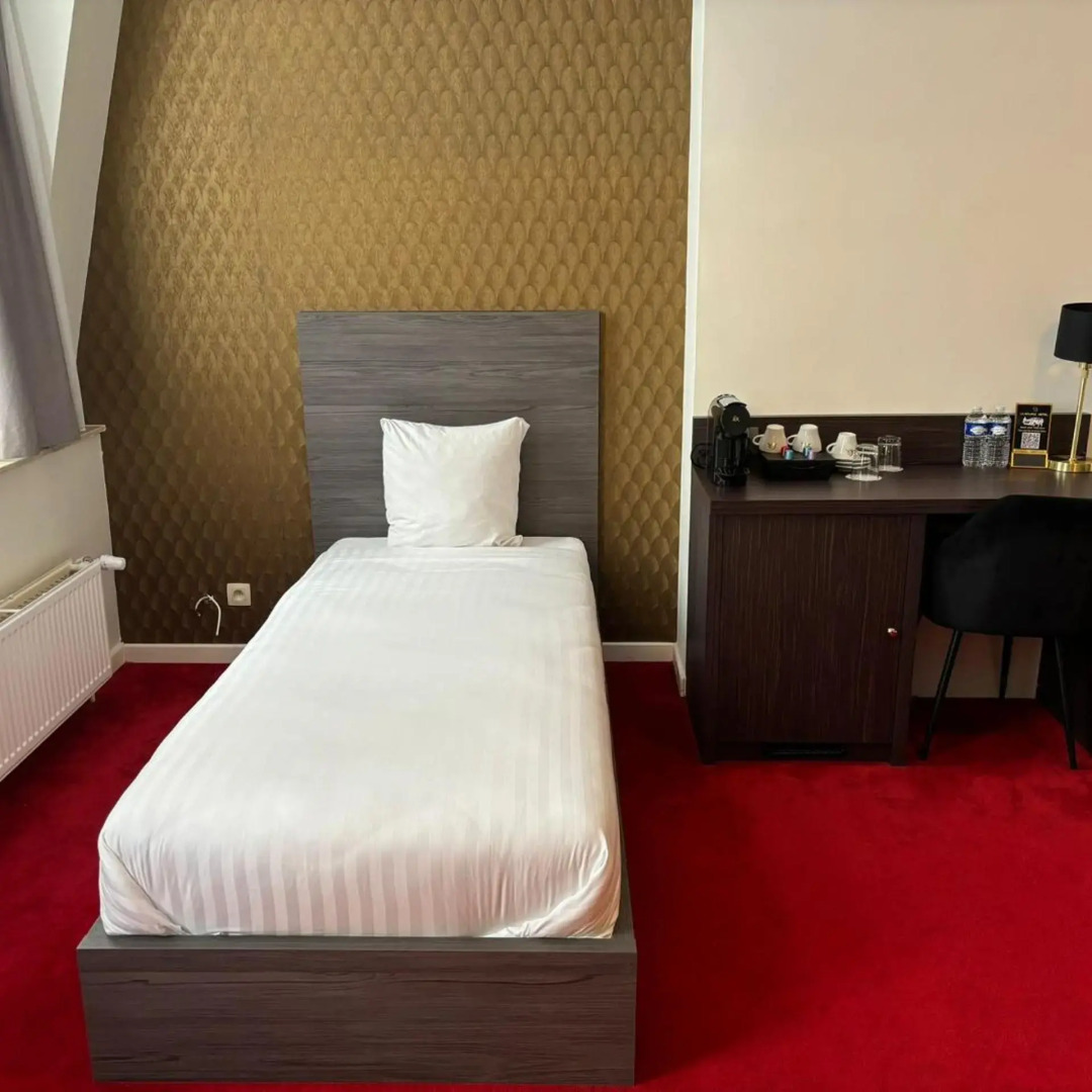 Photo - La Bourse Hotel