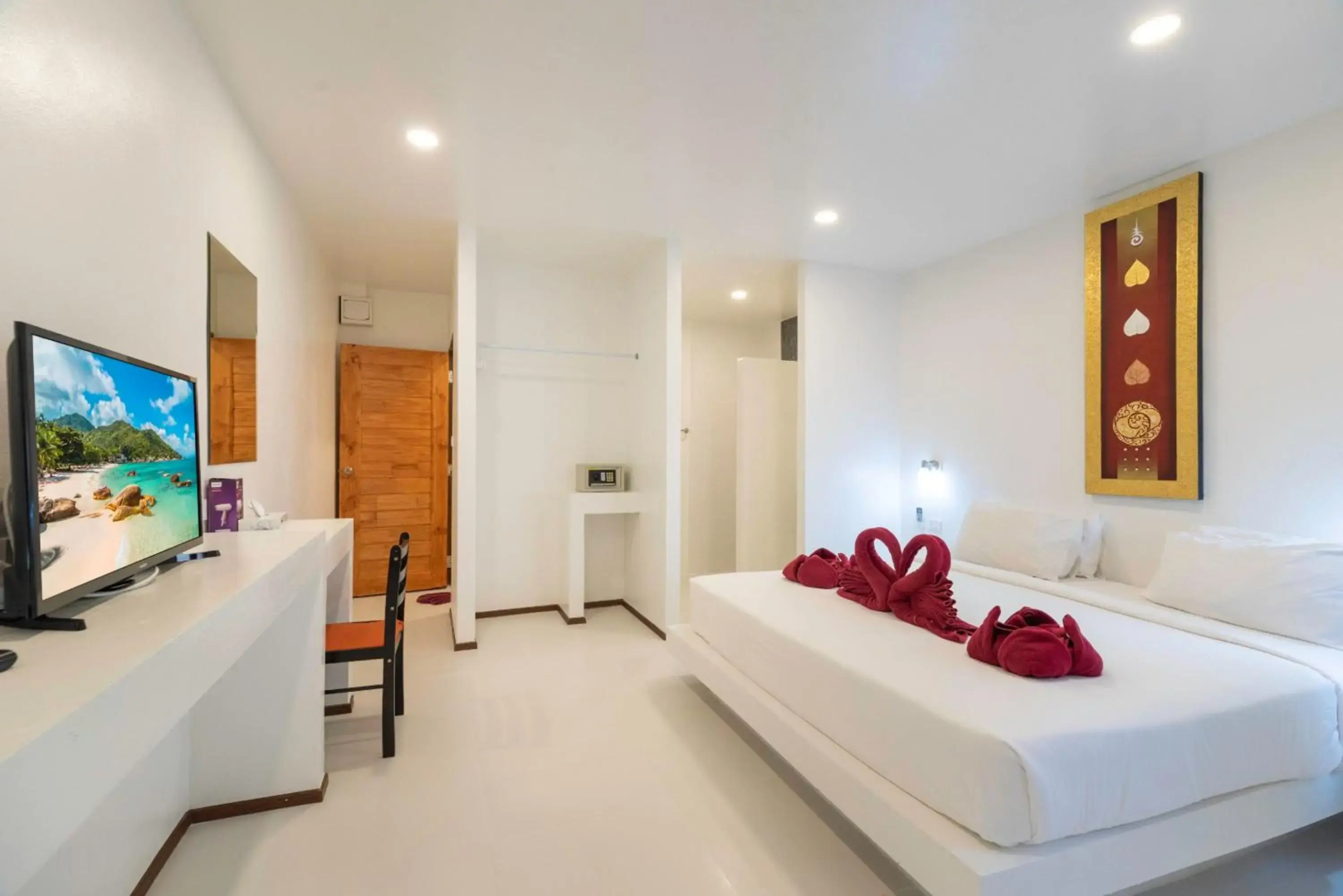 Photo - Crystal Bay Yacht Club Beach Resort