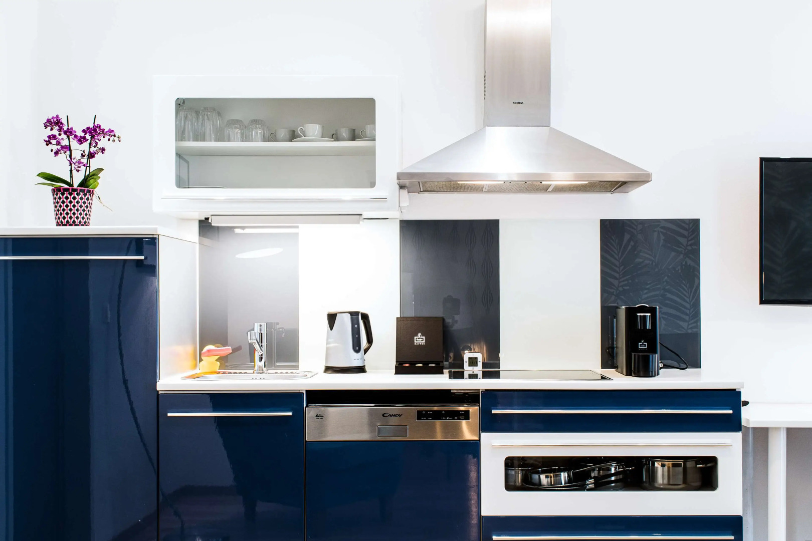 Photo - Best Western Plus Celebrity Suites