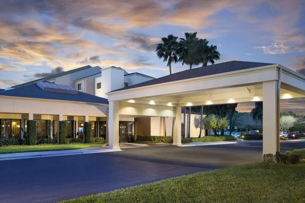 Foto - Courtyard by Marriott Orlando Airport