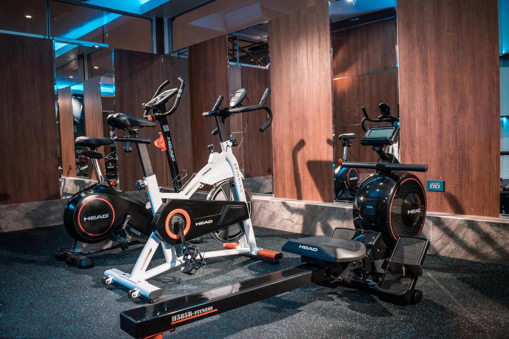 Photo - Lyz Business Hotel