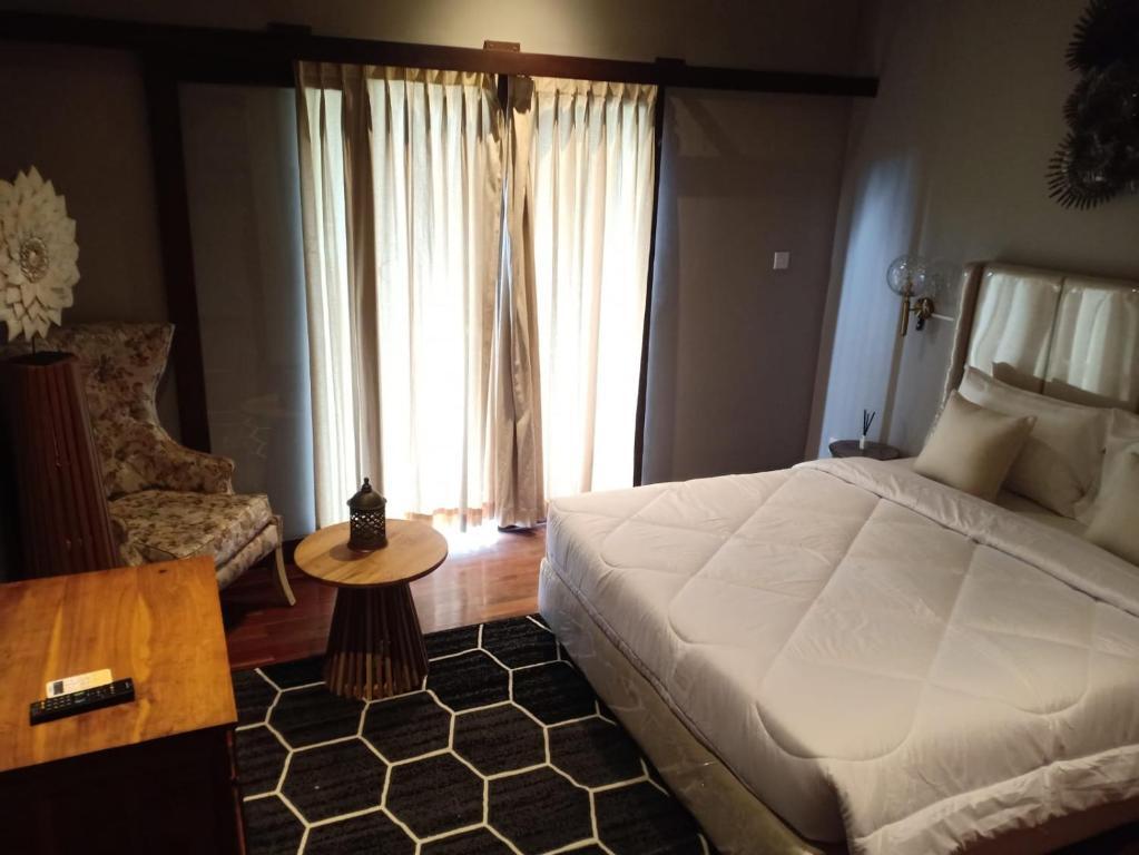 Photo - Lokasari Retreat