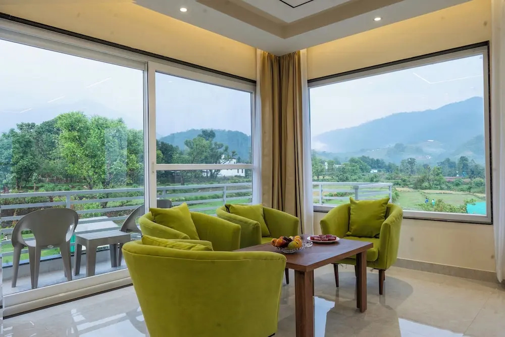 Corbett Four Seasons