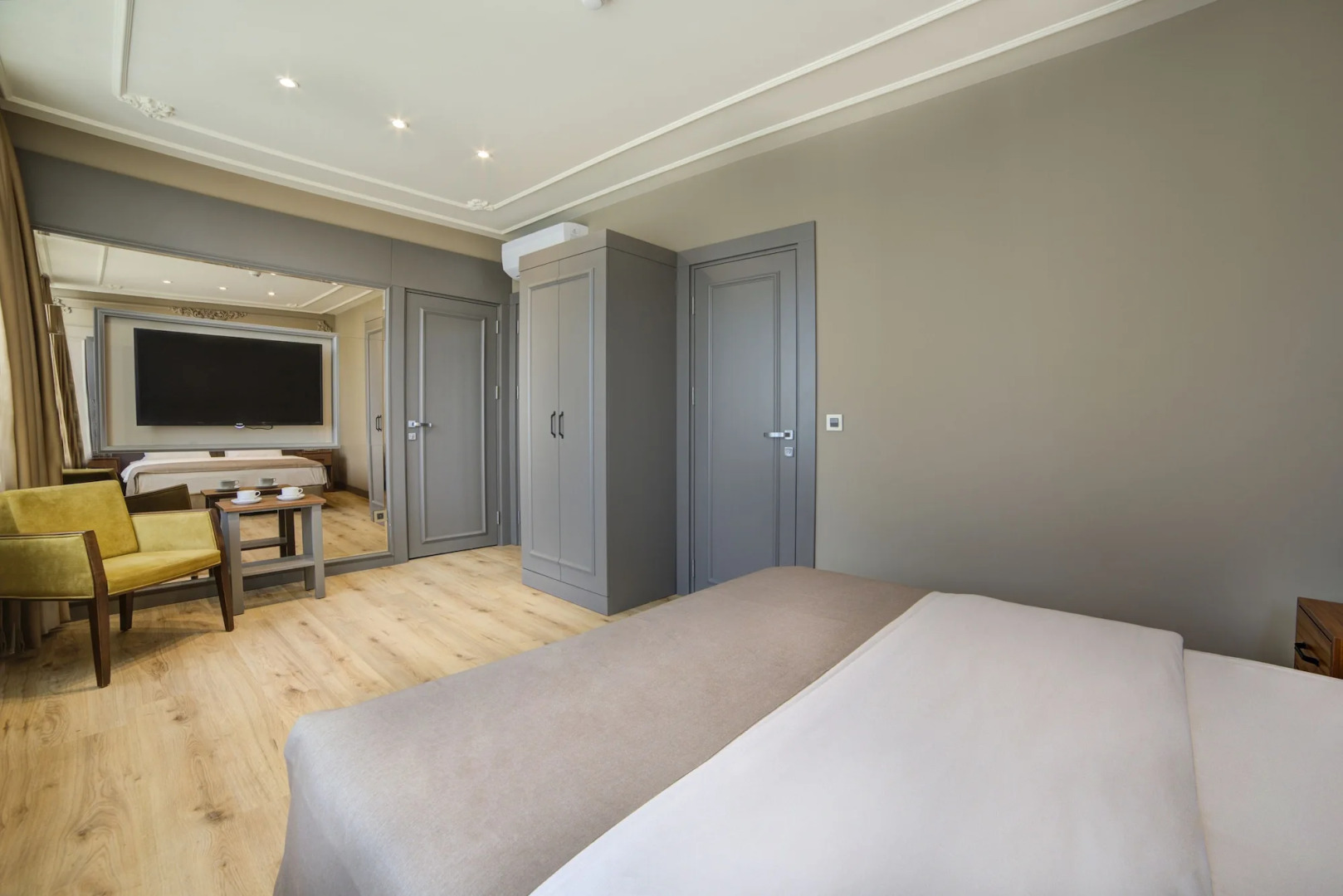 Photo - Taksim Premium Hotel