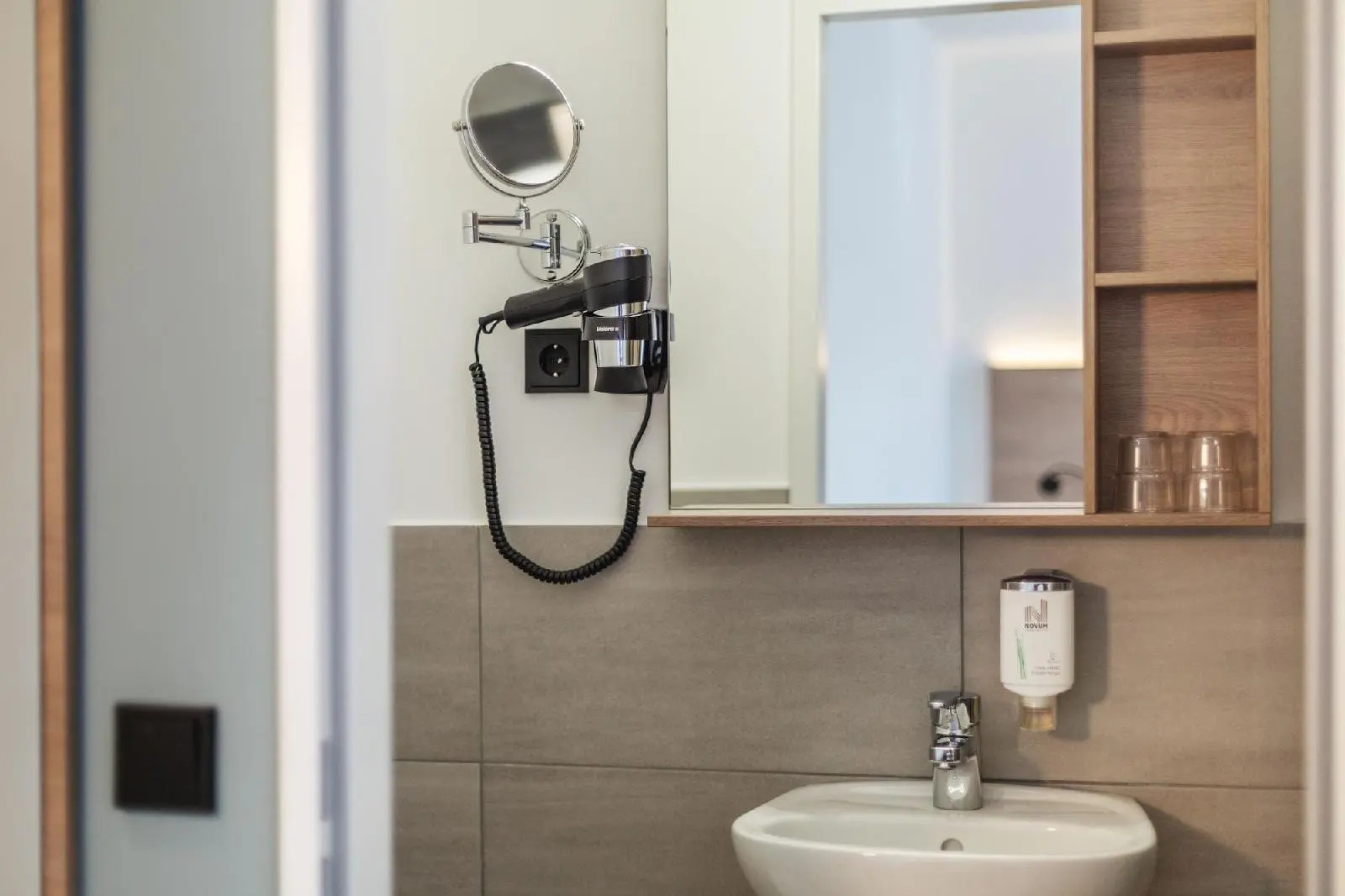 Foto - Garner Hotel Hamburg Nord by IHG