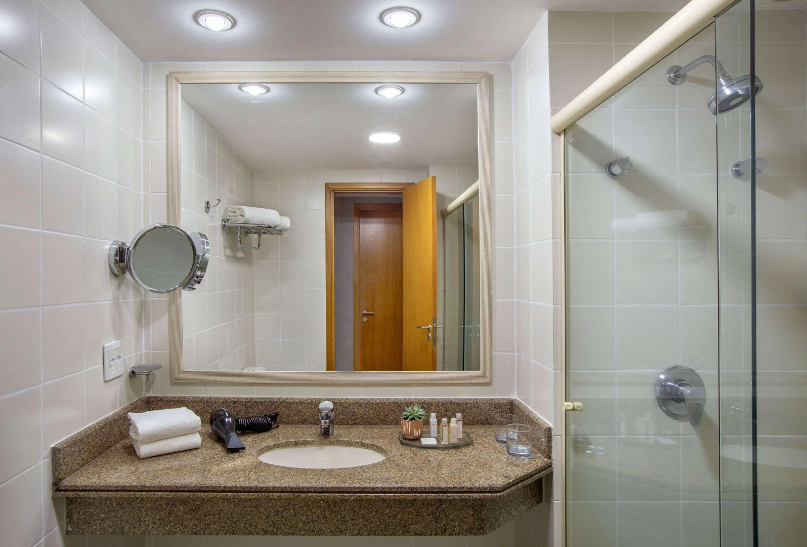 Foto - Hotel Brasil 21 Convention Affiliated by Meliá