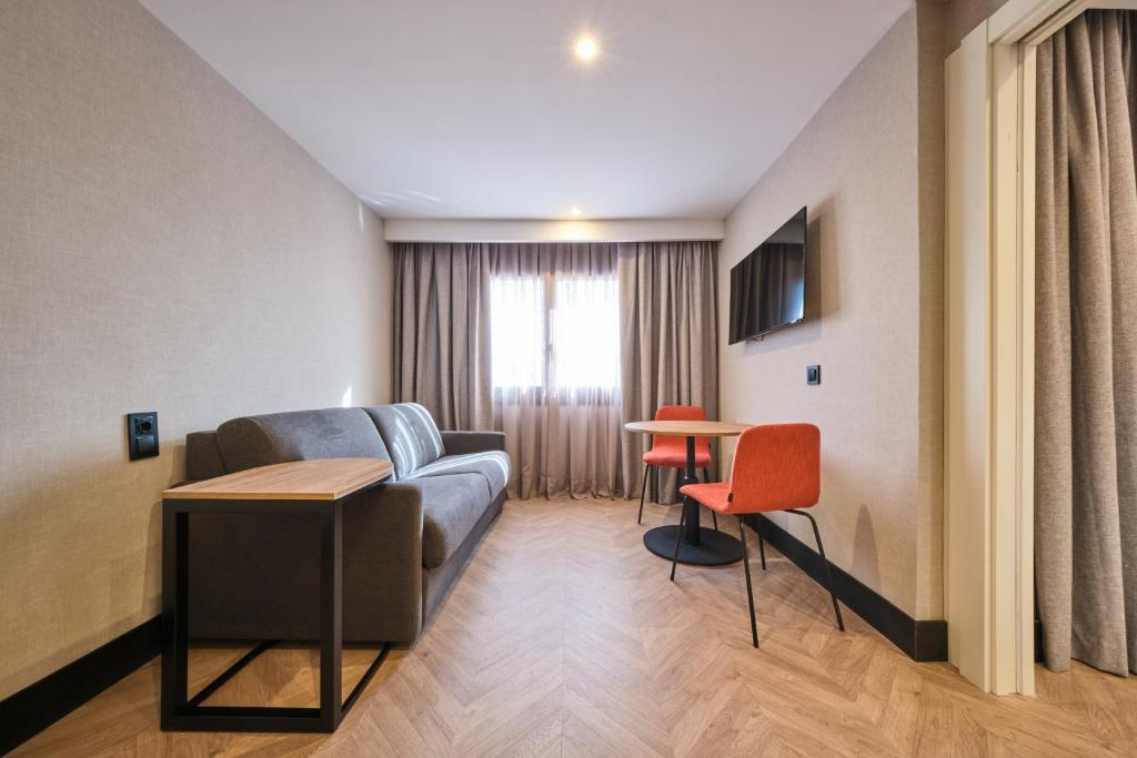 Photo - Catalonia Park Putxet Hotel