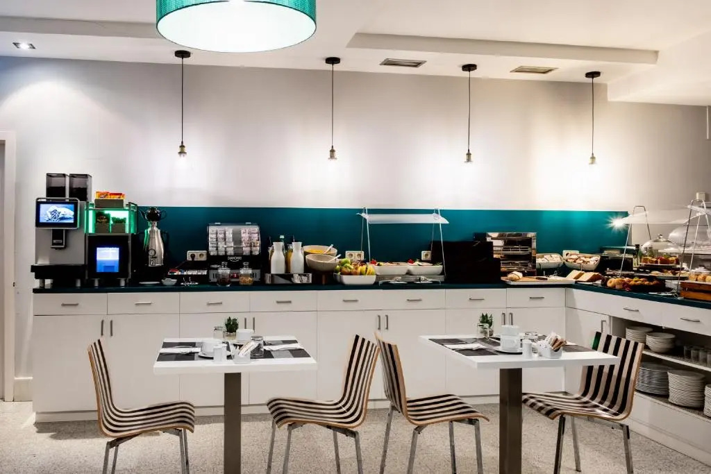 Photo - Ikonik Plaza Mercado