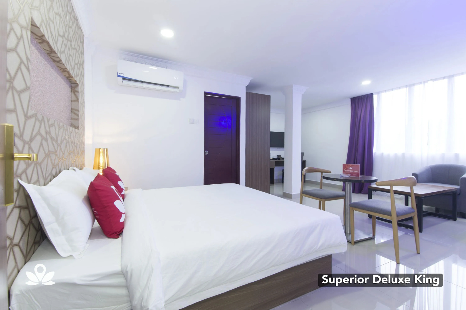 Foto - Poorna Hotel