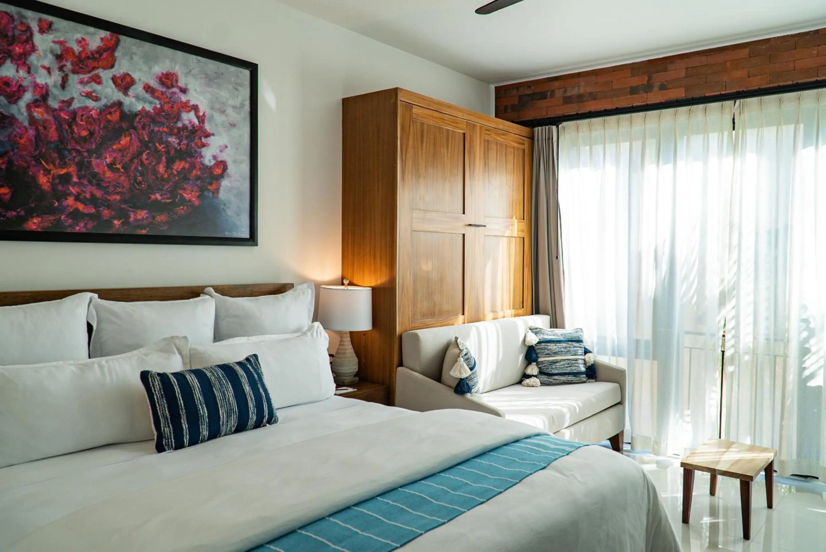 Photo - Flamboyan Hotel & Residences