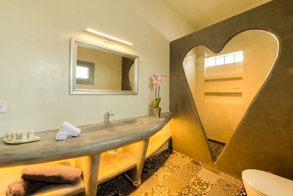 Photo - Pasithea Luxury Suites