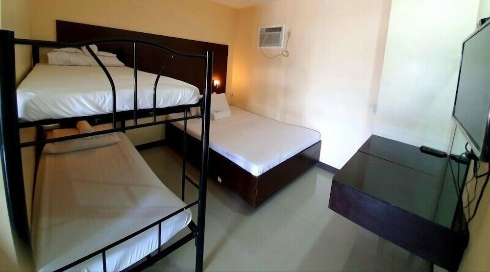 Anton's Inn Hotel
