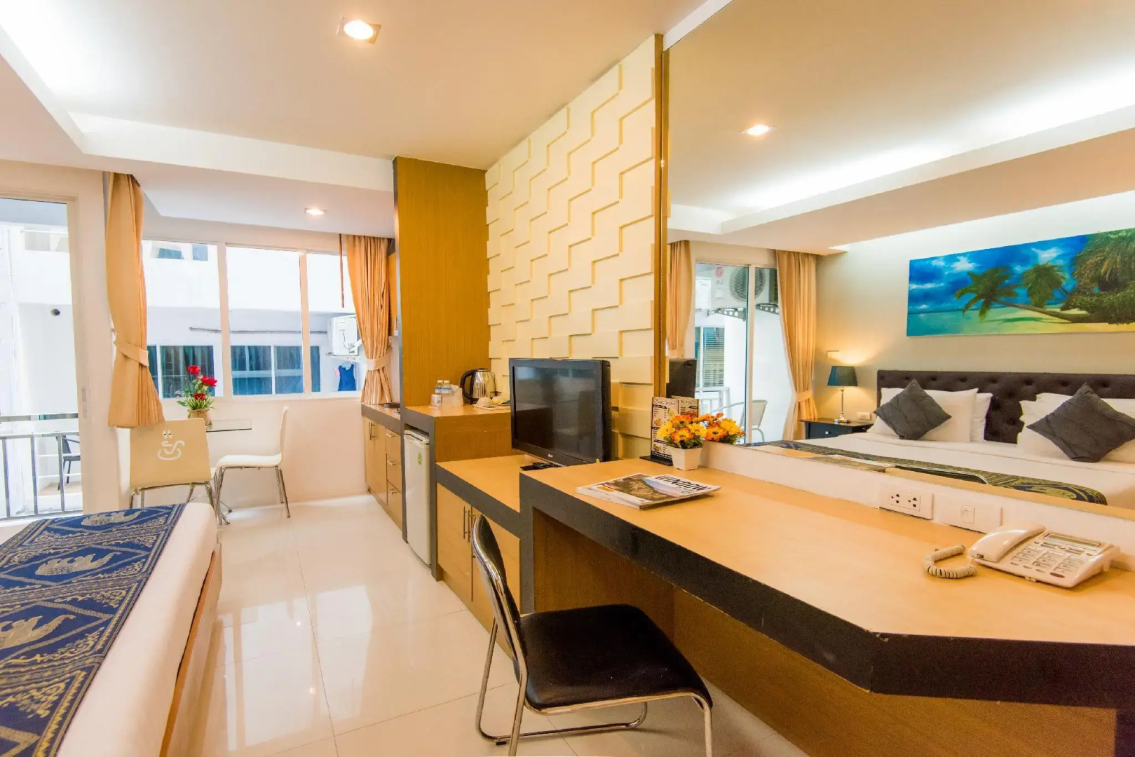 Foto - Hallo Patong Hotel & Restaurant