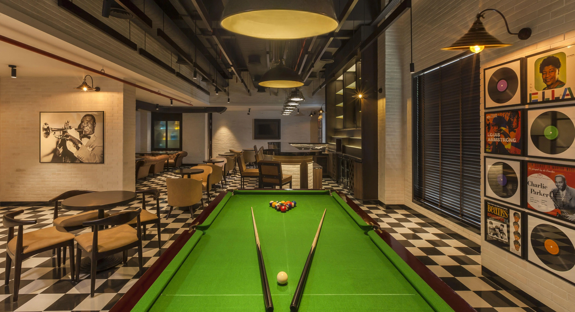 Photo - Lemon Tree Premier City Center Pune