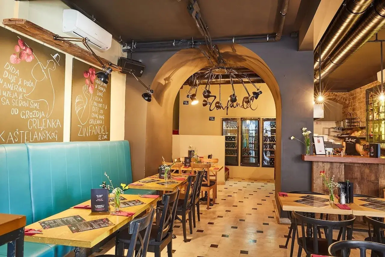Photo - Plaza Marchi Old Town - MAG Quaint & Elegant Boutique Hotels