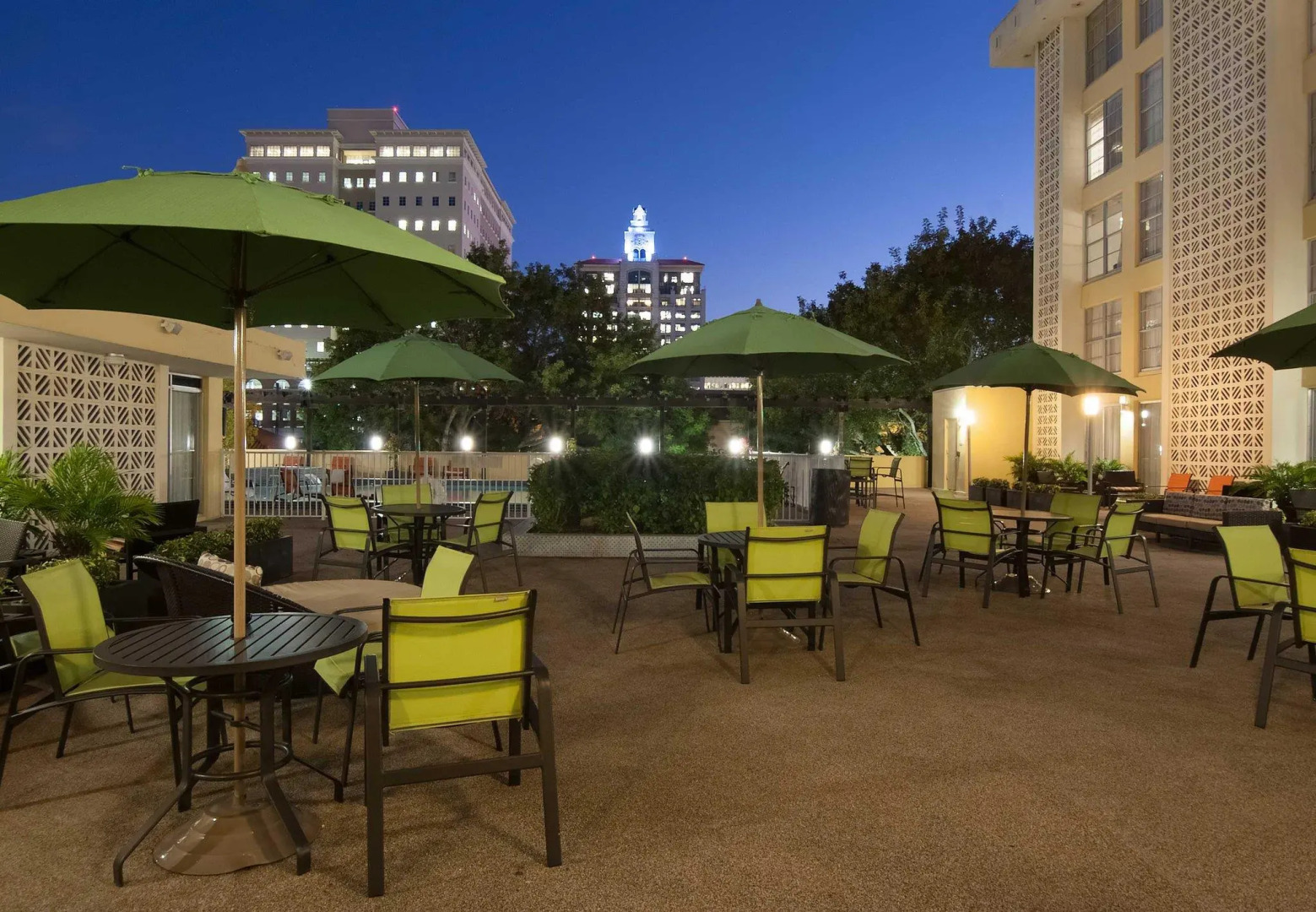 Foto - Courtyard Miami Coral Gables