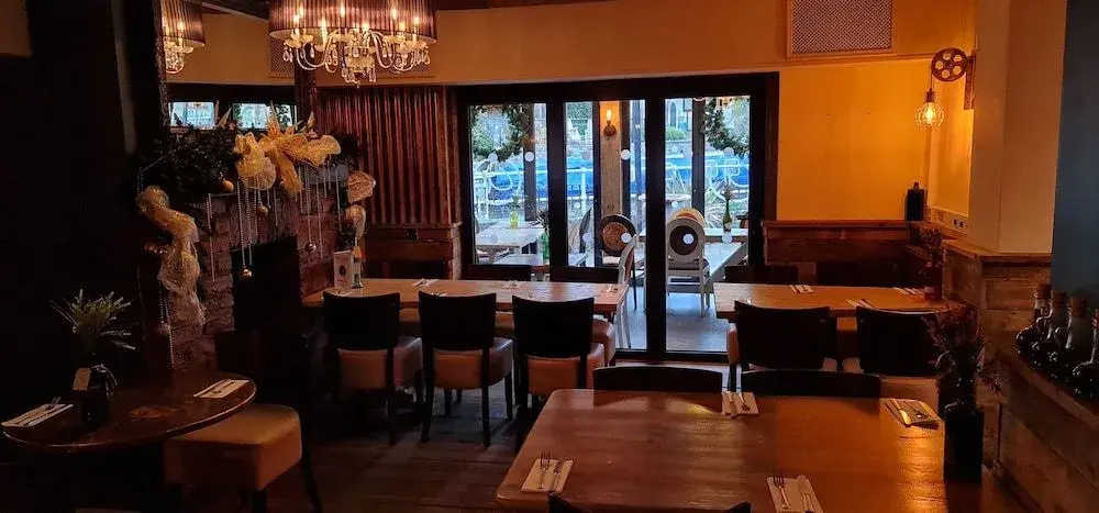 Photo - The Waterside Bar Rooms & Restaurant
