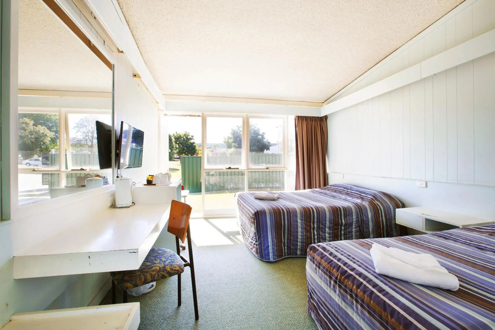Photo - Sunnybank Hotel