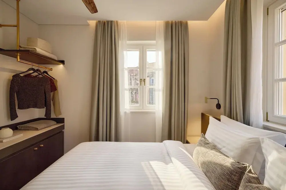 Photo - The Calliston