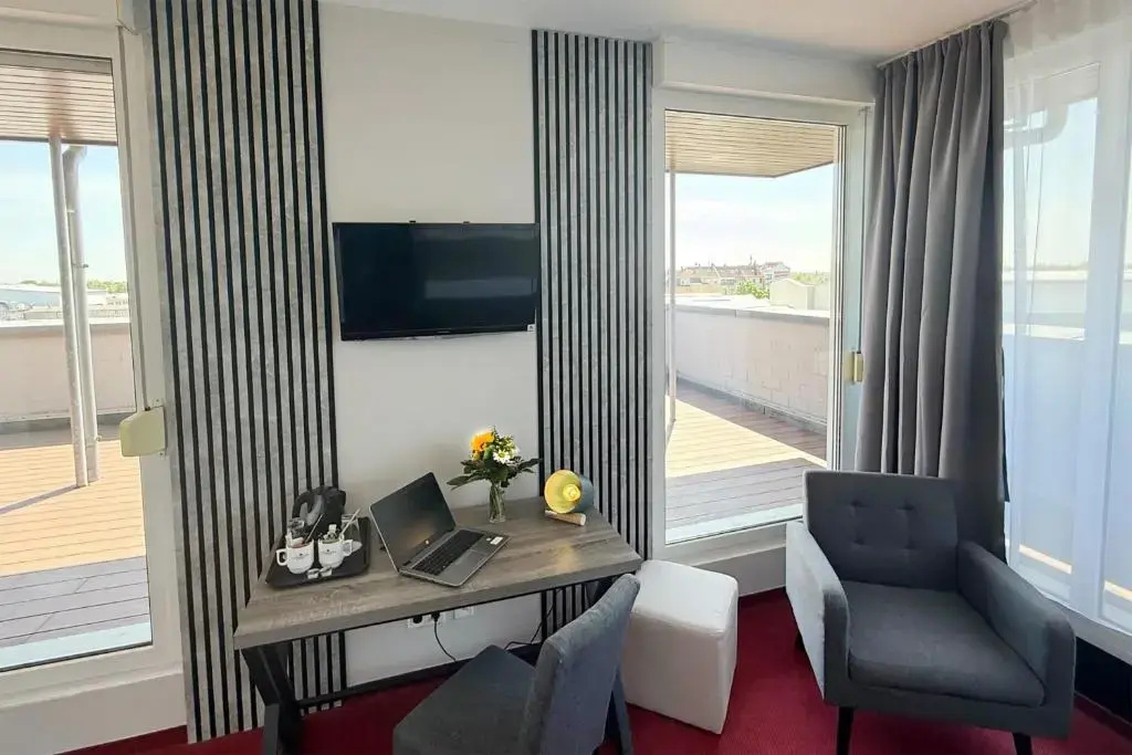 Photo - Hotel Aviva