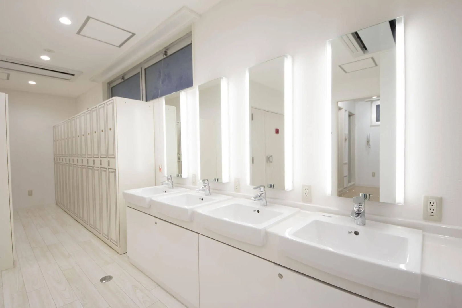 Foto - Capsule Plus Yokohama Sauna & Capsule