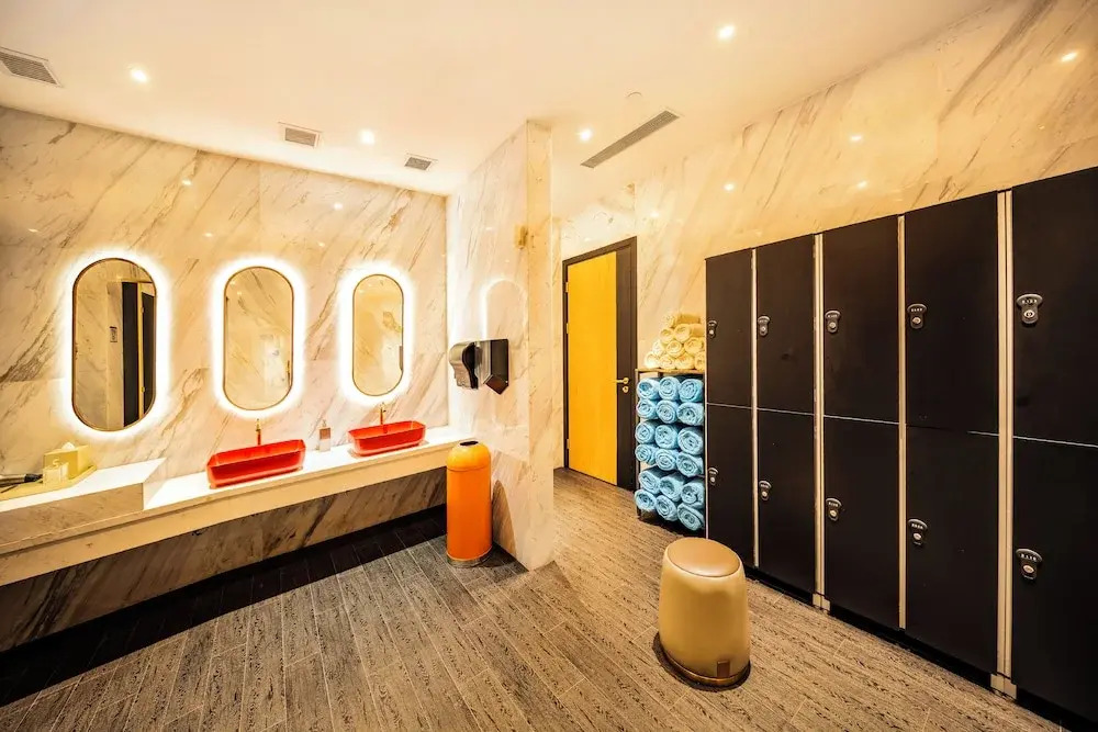 Photo - YOHO Treasure Island Hotel