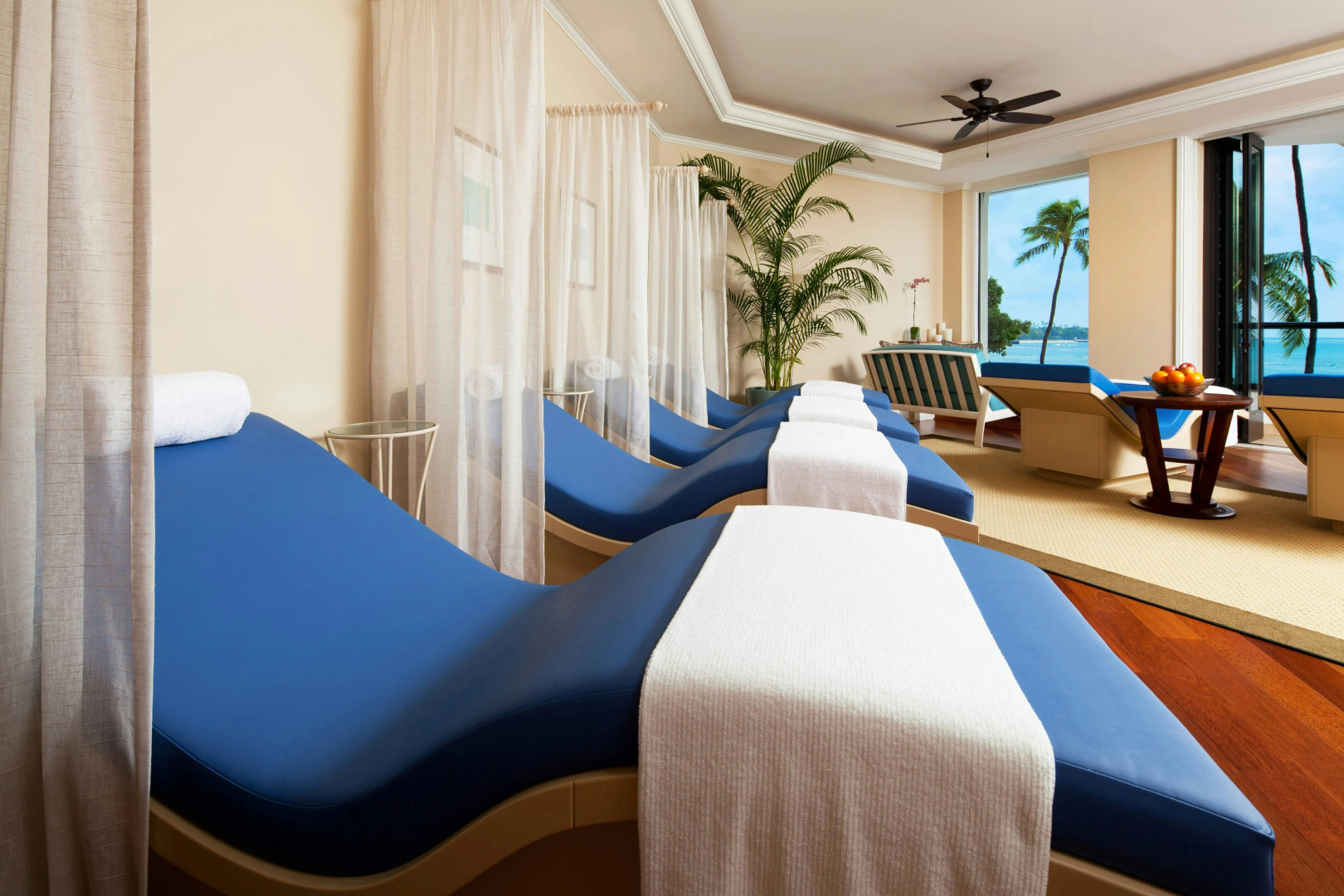 Photo - Moana Surfrider, A Westin Resort & Spa, Waikiki Beach