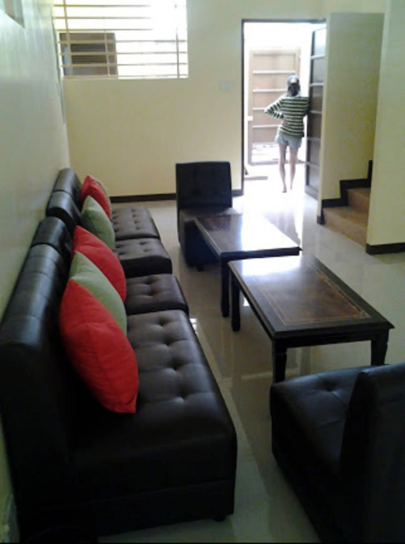 Photo - Crossroads Hostel Manila