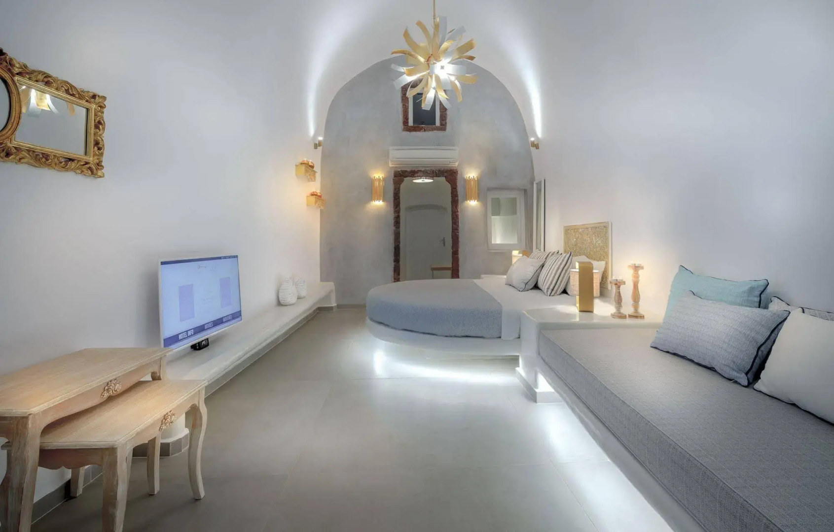 Photo - Secret Legend Suites