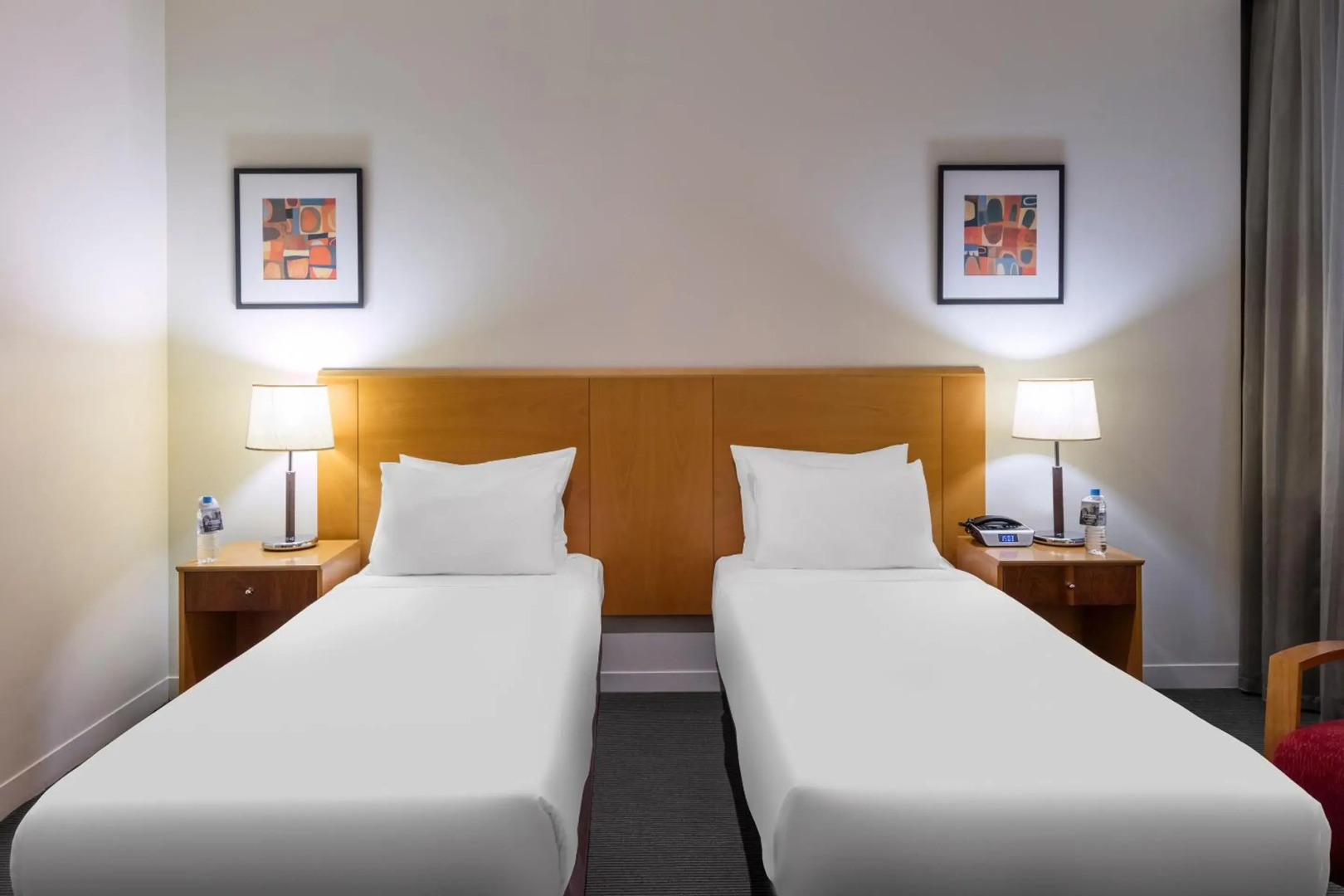 Photo - Flagstaff Gardens Hotel Melbourne