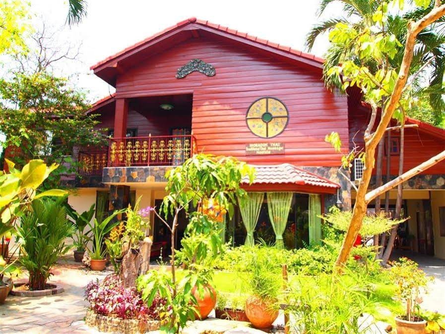 Moradokthai Guesthouse