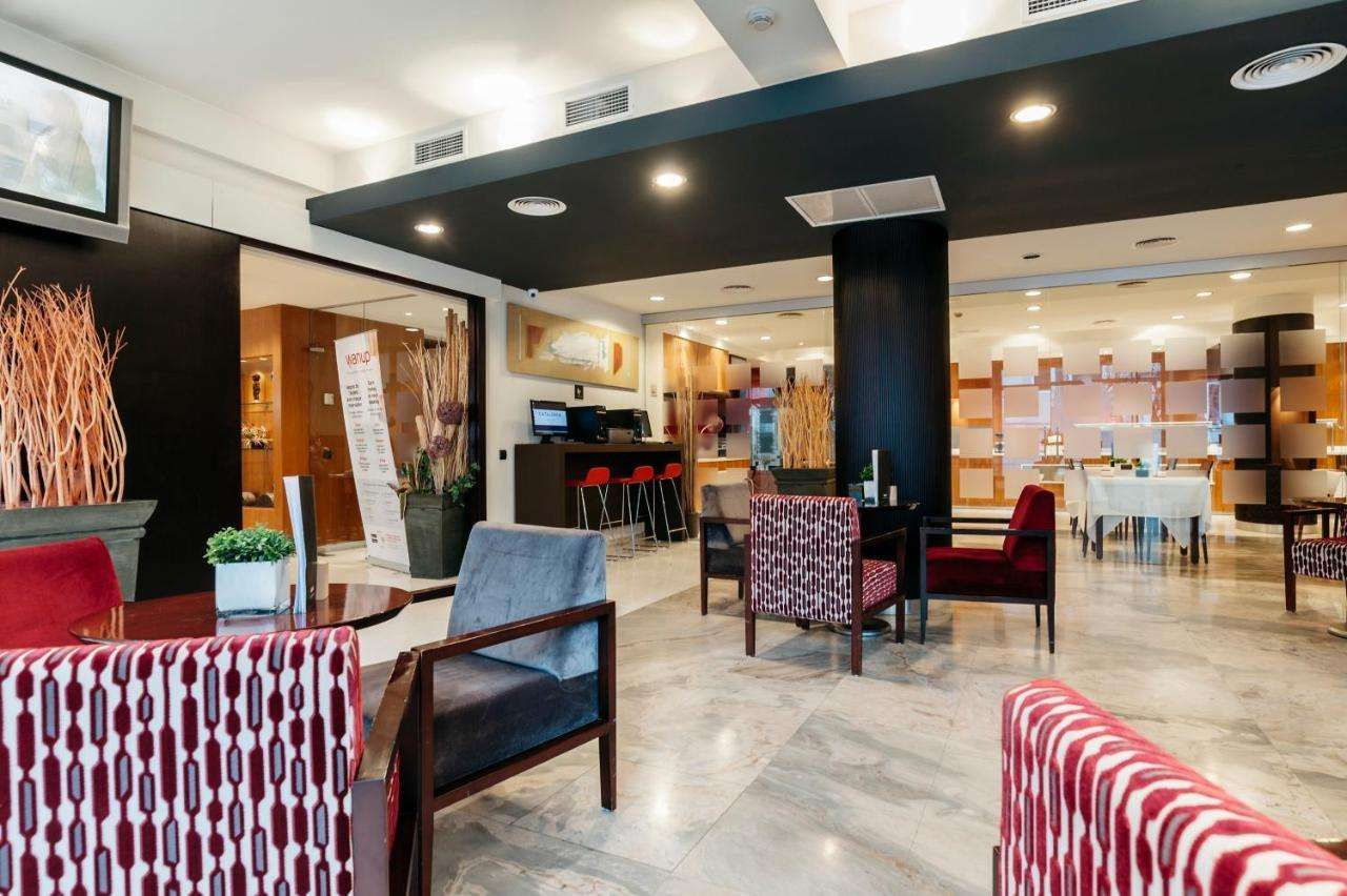 Foto - LATROUPE Grand Place Hostel