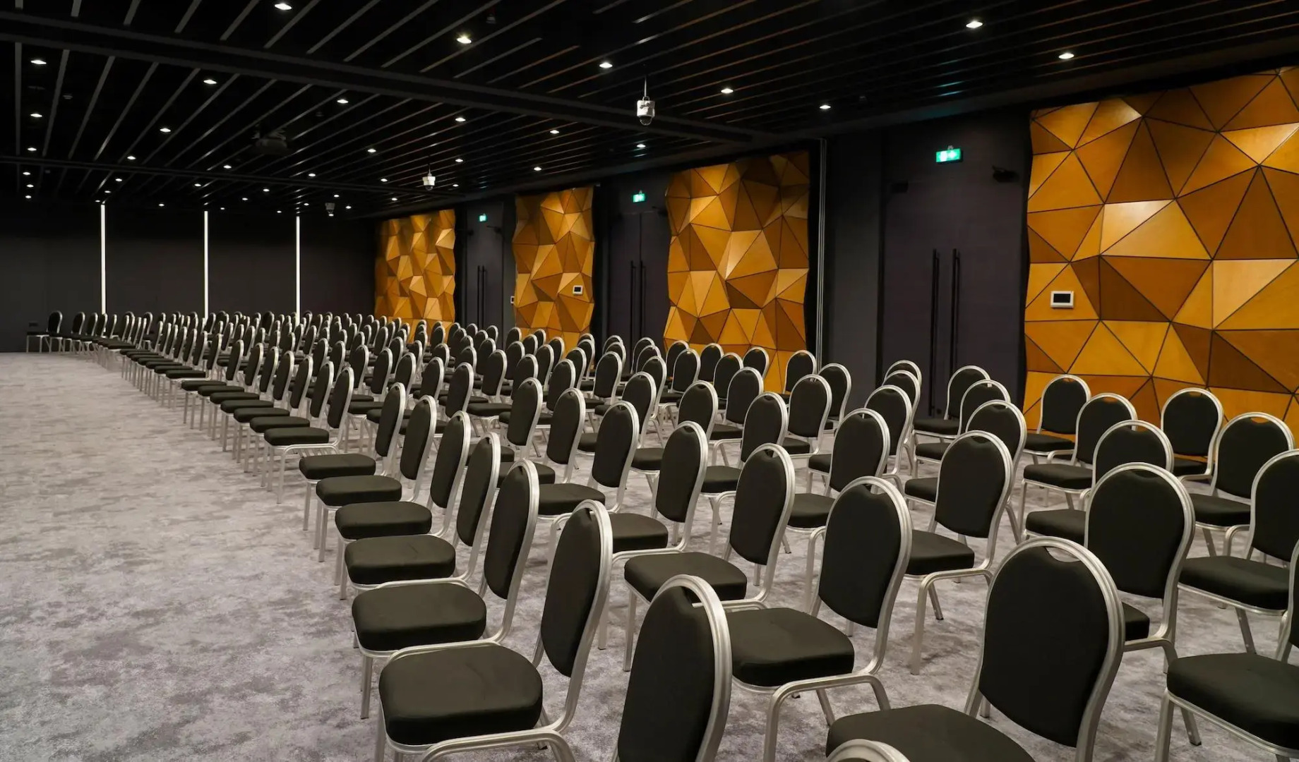 Photo - Al Khoory Sky Garden Hotel