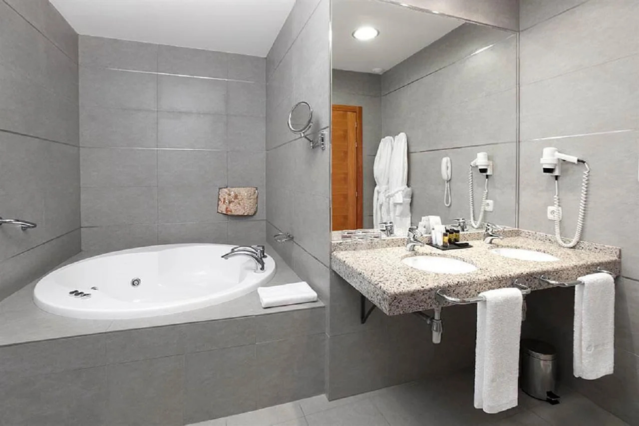 Photo - Hospes Palacio de Arenales & Spa