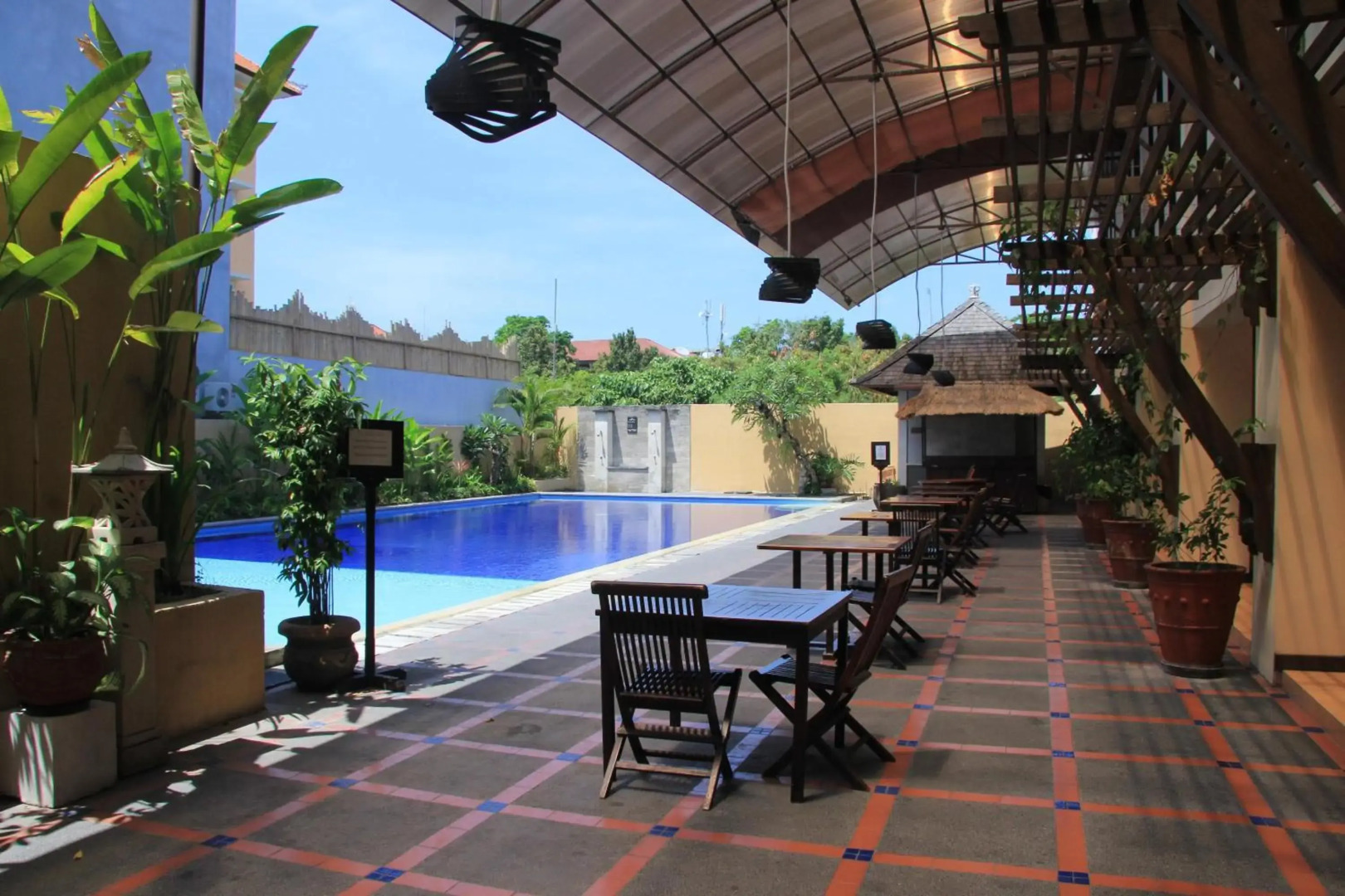 Foto - Grand Santhi Hotel