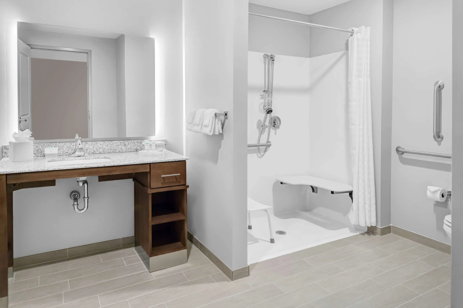 Foto - Homewood Suites by Hilton Wauwatosa Milwaukee