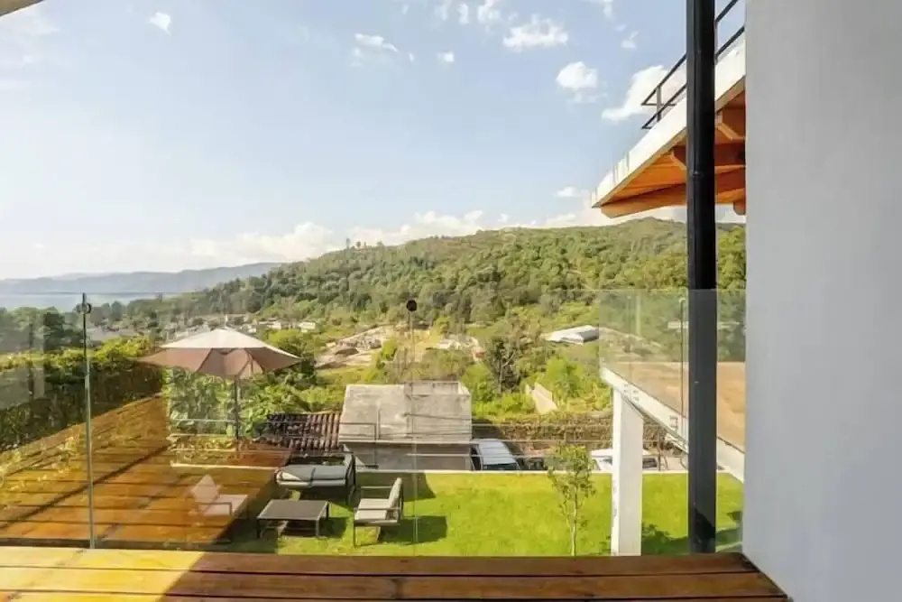 Foto - LUXO Casa en Valle de Bravo con jacuzzi y espectacular vista al lago