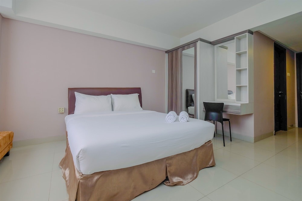 Fully Furnished Studio Apartment at H Residence