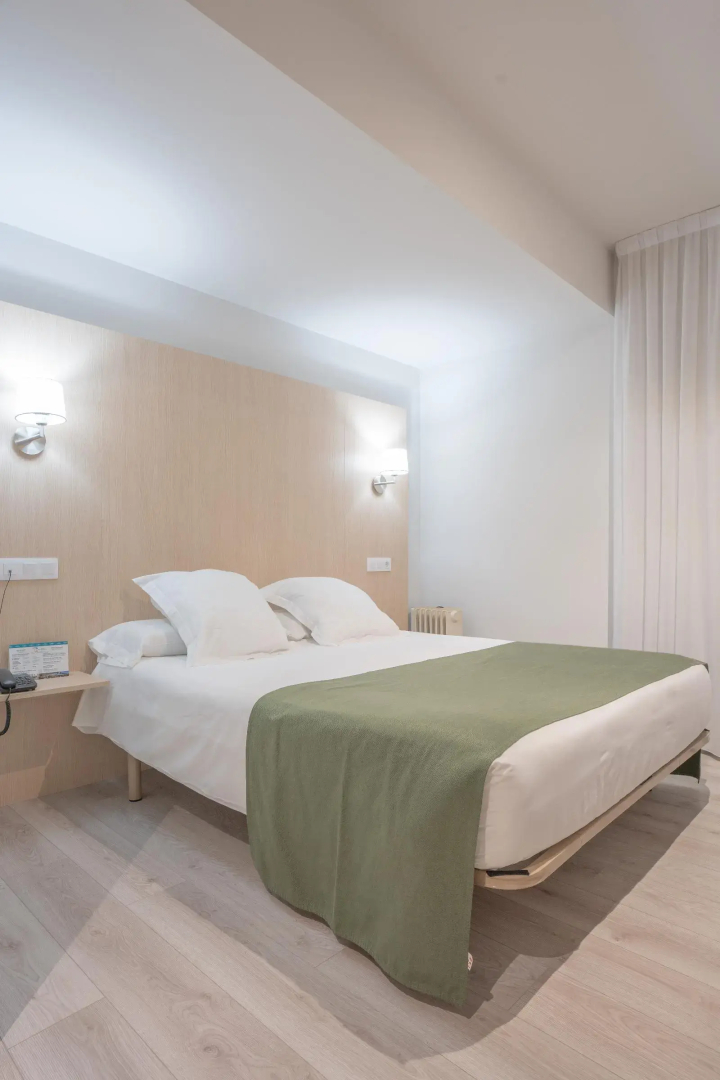 Photo - Hotel Mendez Nuñez