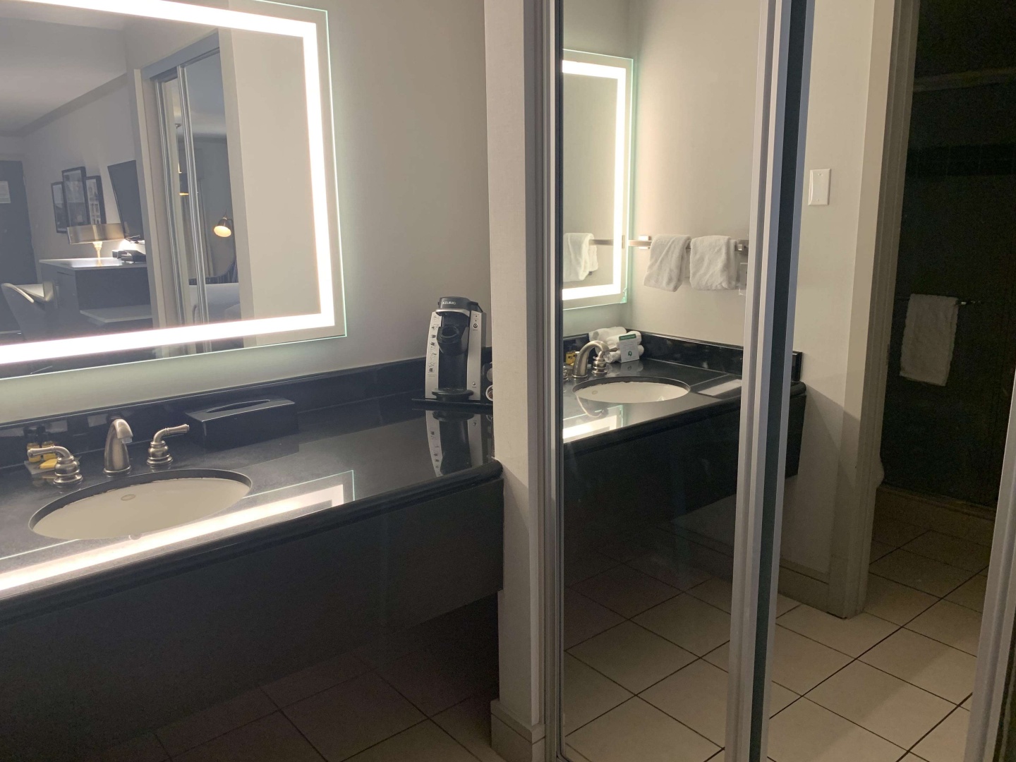 Photo - Best Western Plus Executive Suites